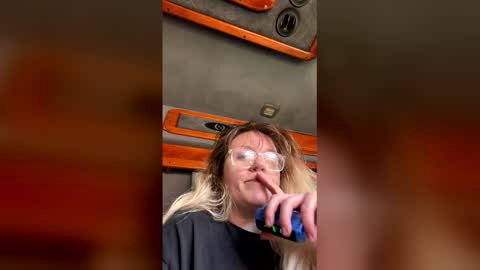 LexaLeighhh online show from April 24, 5:48 pm