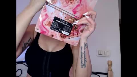 Missy online show from November 25, 6:34 am