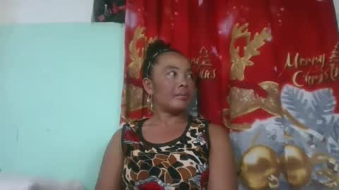 alypierette online show from November 16, 6:48 am