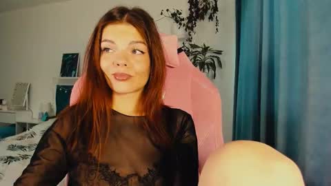 Snapshot of alysanight chatting on October 23, 5:42 am Alysa online show from October 23, 5:42 am