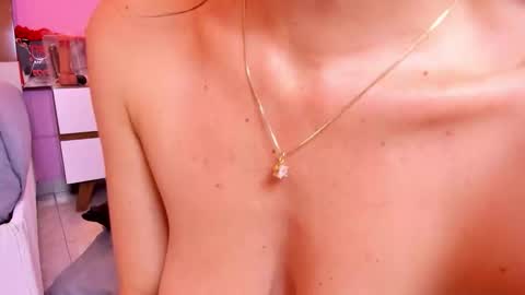 alysonjackson online show from January 9, 8:03 pm