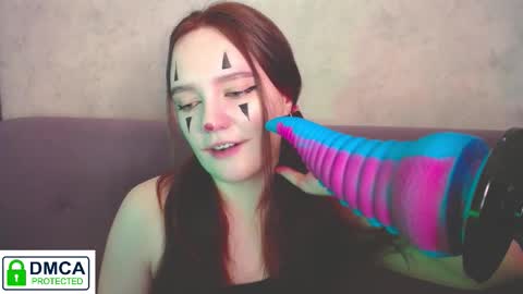 Alyssa online show from November 1, 10:14 am