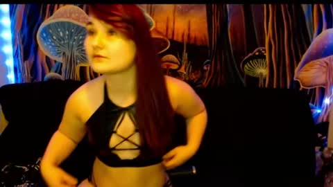 alyssaarcane online show from July 7, 3:19 am
