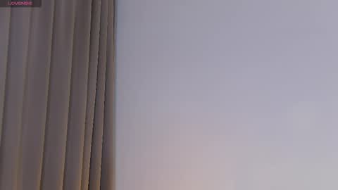 Alyx online show from November 30, 2:46 pm