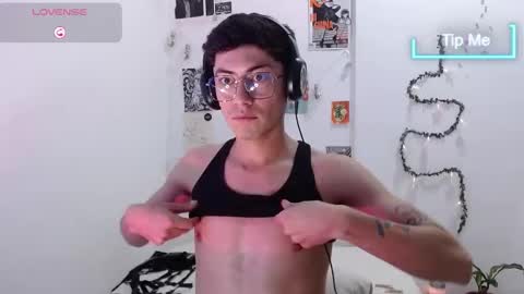 Amad Passer x guests   Independent model online show from February 13, 11:28 am