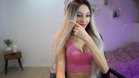 Amai  Liu online show from March 11, 7:03 pm