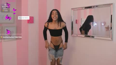 amaia_monroe online show from April 11, 6:51 am