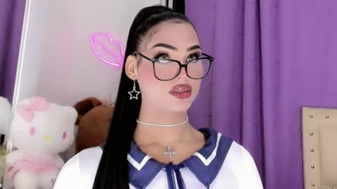 amal_baddel_ online show from May 29, 8:34 am