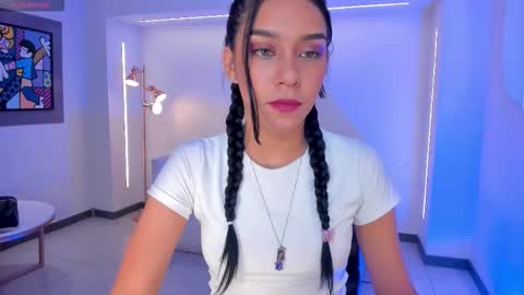 Amalia cruss online show from September 28, 11:47 pm