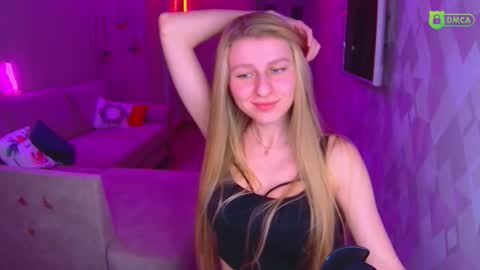 Amalia online show from January 17, 4:16 pm