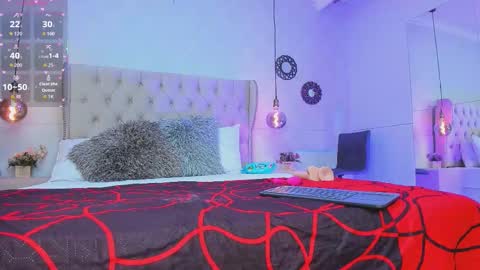 amanda29_ online show from November 19, 7:45 pm