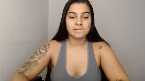 The queen of the biceps  online show from January 26, 9:51 am