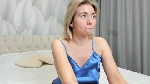 Snapshot of amanda___grey chatting on January 24, 2:08 pm Amanda insta amanda grey online show from January 24, 2:08 pm