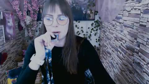Snapshot of amanda_bright_ chatting on September 30, 8:14 am amanda_bright_ online show from September 30, 8:14 am