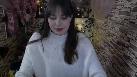 Snapshot of amanda_bright_ chatting on October 17, 7:34 am amanda_bright_ online show from October 17, 7:34 am
