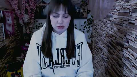 Snapshot of amanda_bright_ chatting on September 25, 7:26 am amanda_bright_ online show from September 25, 7:26 am