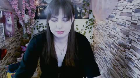 Snapshot of amanda_bright_ chatting on September 29, 8:13 am amanda_bright_ online show from September 29, 8:13 am
