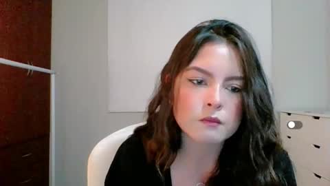 Snapshot of amanda_callum_ chatting on October 6, 1:23 am Katha online show from October 6, 1:23 am
