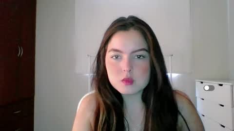 Snapshot of amanda_callum_ chatting on October 4, 9:34 pm Katha online show from October 4, 9:34 pm