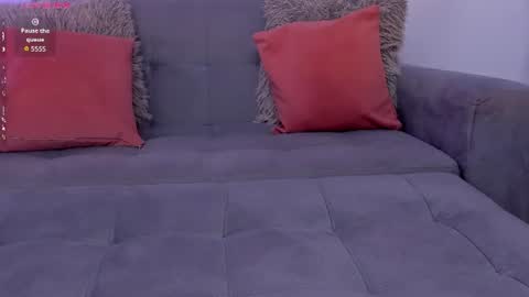 Amanda  online show from June 9, 5:45 pm