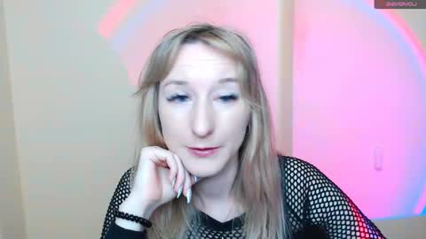 Amanda online show from May 8, 8:20 am