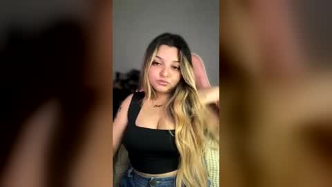Amandha online show from August 6, 1:03 am