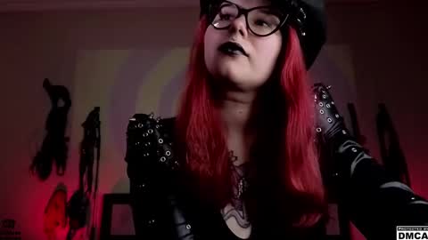 Goddess Amanita online show from February 25, 4:35 pm