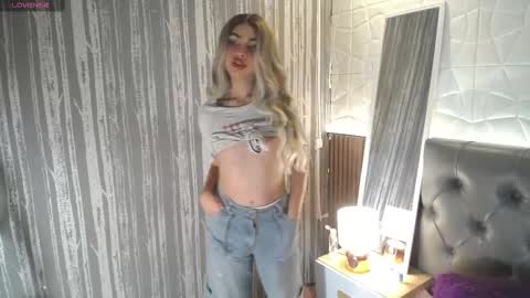 amapola_hs online show from October 3, 10:29 pm