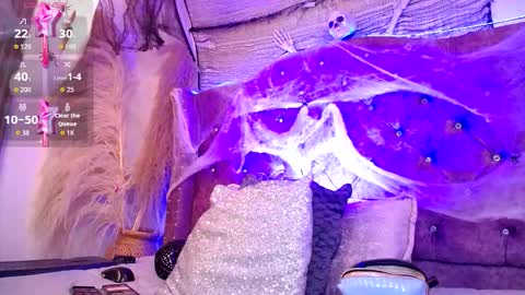 amara_davis1 online show from October 22, 6:05 am