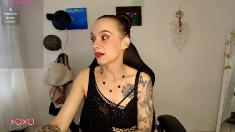 Amara Fey online show from April 28, 10:14 pm