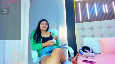      online show from June 10, 2:38 pm