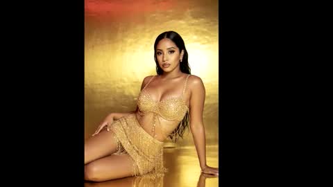 Amara Lux online show from December 3, 11:27 pm