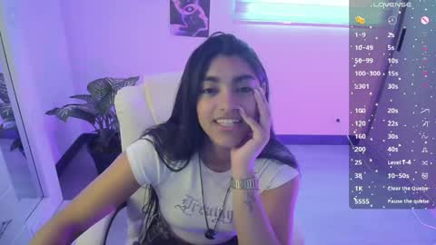 amara_silk online show from May 24, 6:14 pm