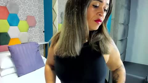 amarantha_hans online show from March 11, 7:36 pm