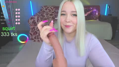 Im Mandy and I love to play in public and do crazy in PVT online show from January 17, 8:02 am