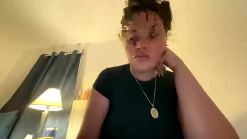 amazonnnnn33 online show from May 24, 2:41 am