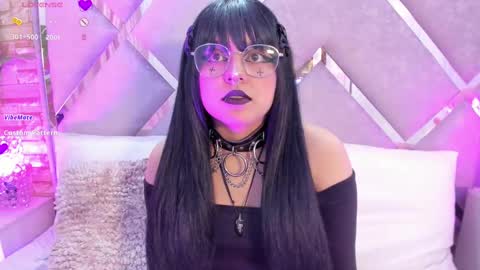   online show from September 20, 7:17 pm