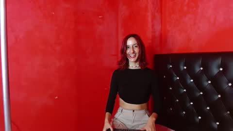 ambar_roux1 online show from February 17, 3:00 pm