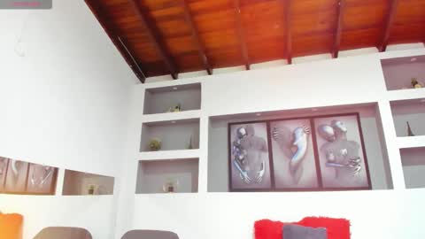 Ambar  online show from February 2, 11:39 am