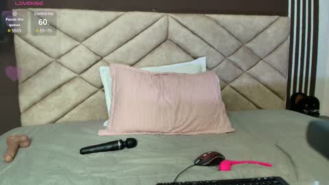 Ambar Ross online show from February 18, 11:08 pm