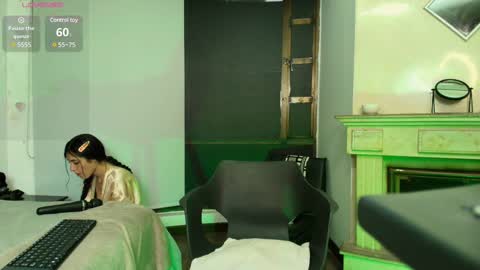 Ambar Ross online show from March 6, 10:58 pm