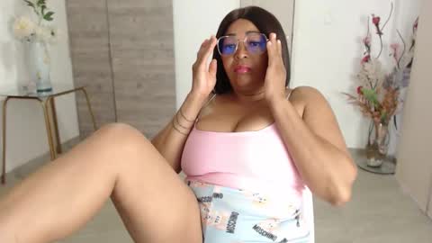  Amber Sofhia  online show from September 13, 10:45 pm