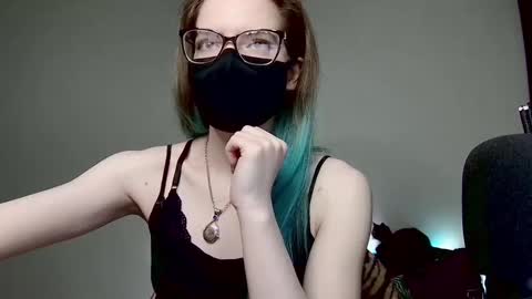 Amber non-nude model online show from February 10, 12:52 am