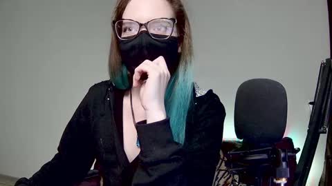 Amber non-nude model online show from February 2, 2:59 am