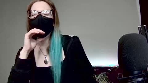 Amber non-nude model online show from February 9, 4:14 am