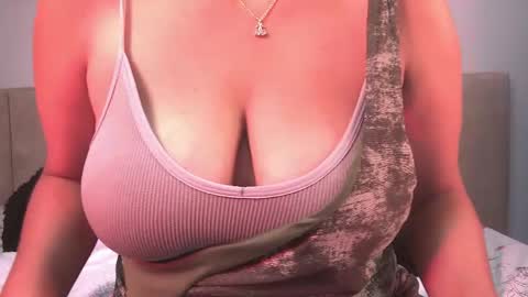 Amber Demons online show from April 1, 10:39 pm