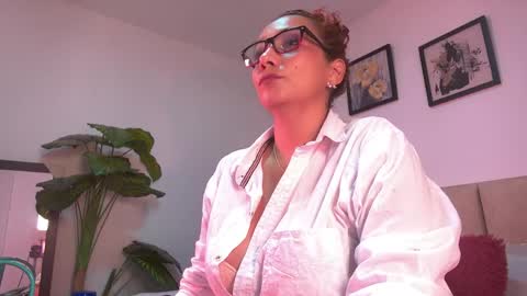 Amber Demons online show from April 12, 11:20 pm