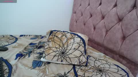 amber_love22 online show from December 29, 10:14 pm