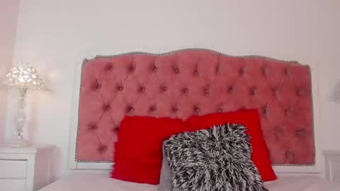 Snapshot of amber_roose75 chatting on September 21, 4:00 pm julieta online show from September 21, 4:00 pm