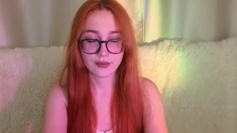 Snapshot of amber_wink chatting on October 17, 8:07 am mber online show from October 17, 8:07 am